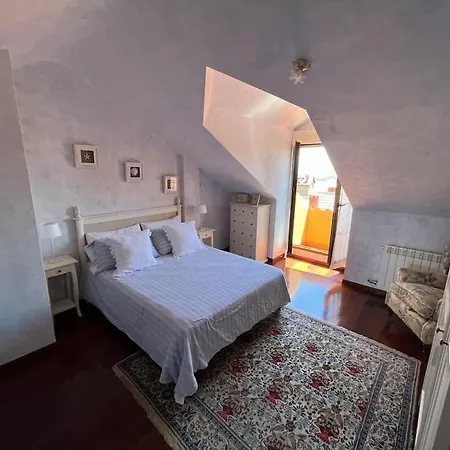 Adosado En Exclusiva Urbanizacion Holiday home Comillas