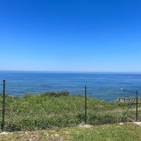 Adosado En Exclusiva Urbanizacion Comillas