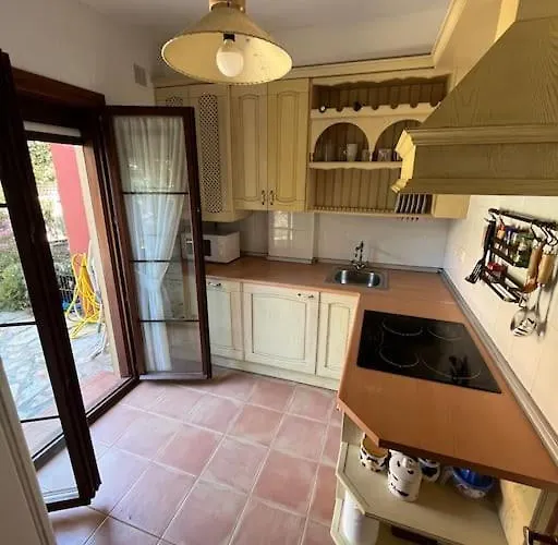 Adosado En Exclusiva Urbanizacion * Comillas