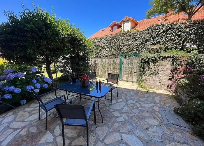 Adosado En Exclusiva Urbanizacion Prázdninový dům *